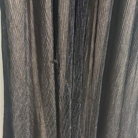 Jewel Badgley Mischka Metallic Maxi Dress with Side Slit - NWT, but Flawed - 14 - Picture 13 of 16